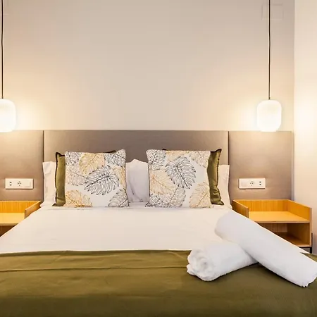 Puerto Beach Suites Valencia Buitenkant foto