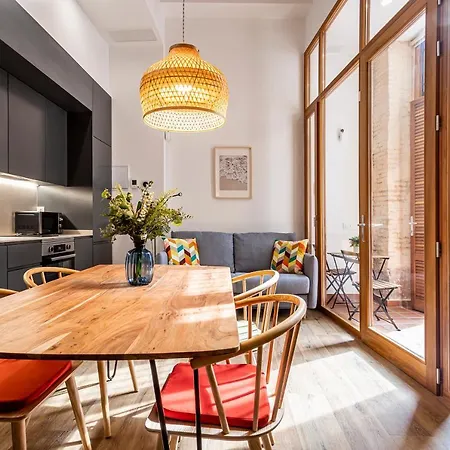 Puerto Beach Suites Valencia Buitenkant foto